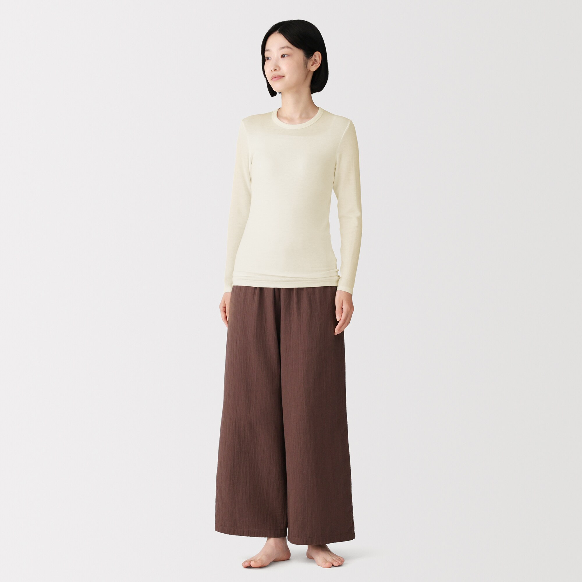 婦人　ウールクルーネック長袖Ｔシャツ