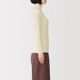 婦人　ウールタートルネック長袖Ｔシャツ