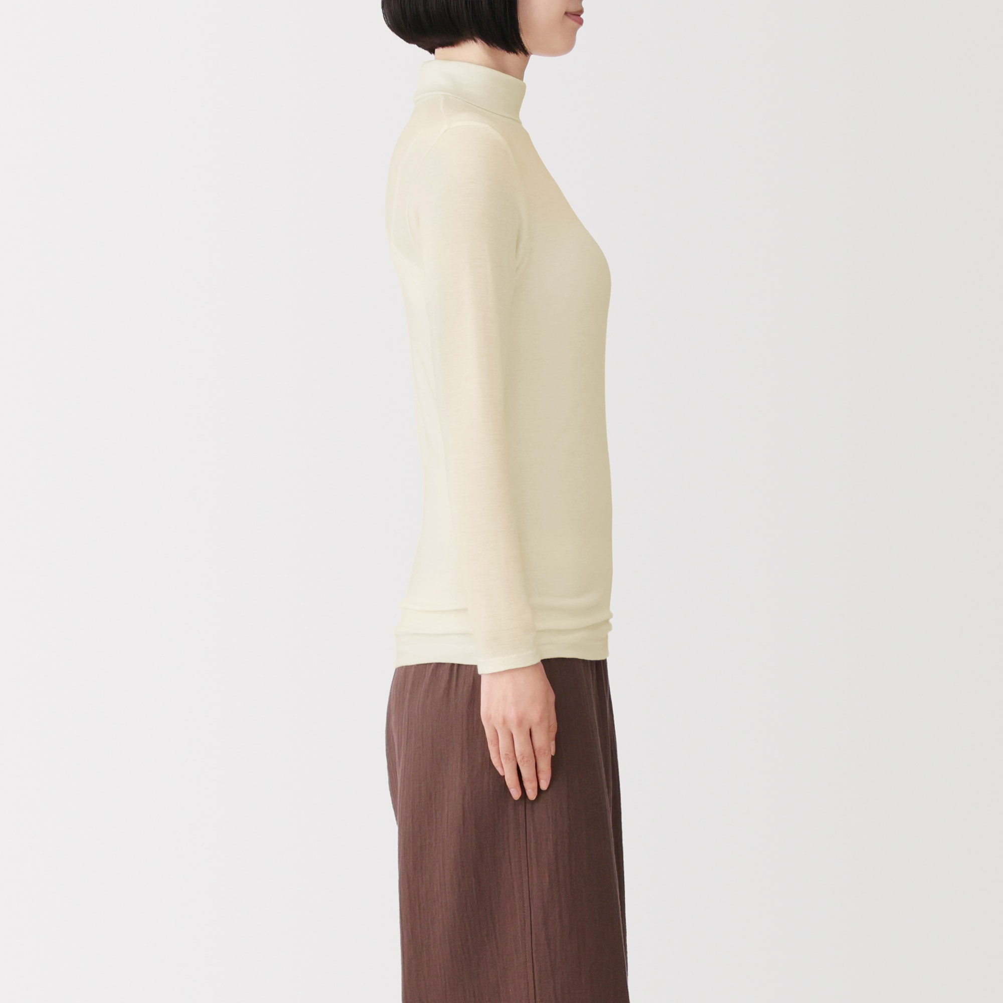 婦人　ウールタートルネック長袖Ｔシャツ