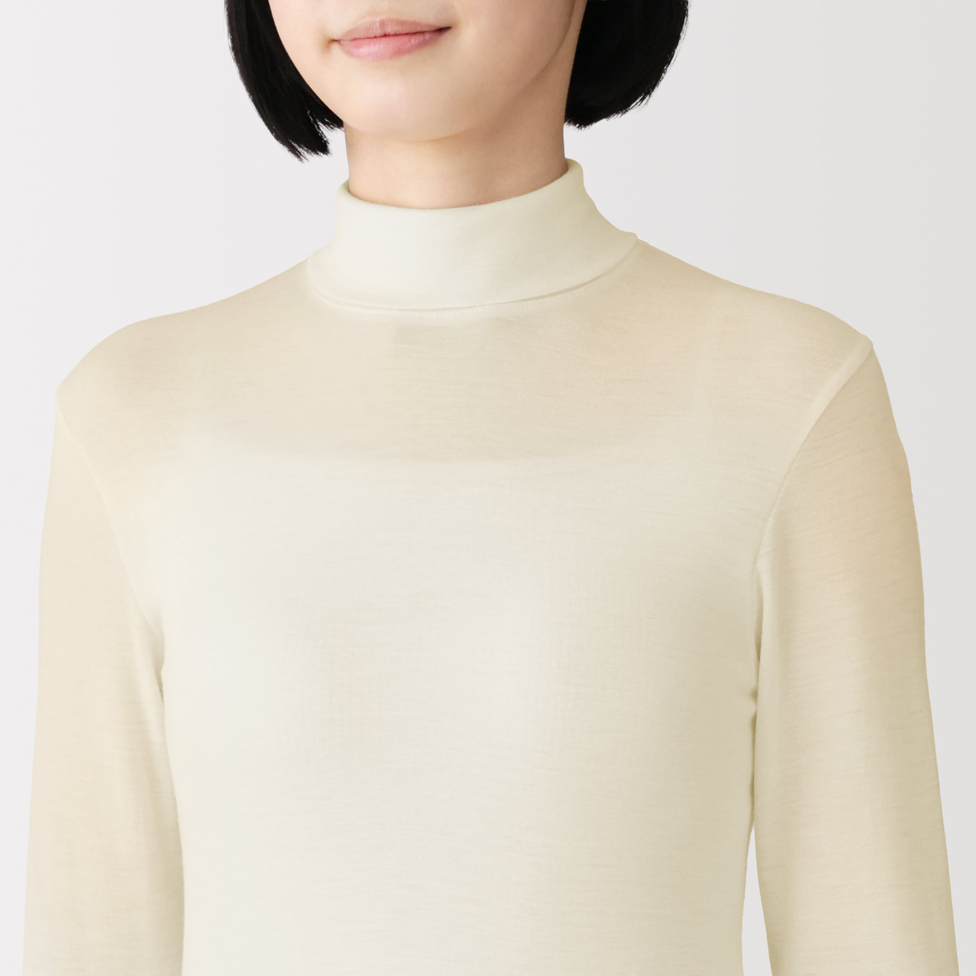 婦人　ウールタートルネック長袖Ｔシャツ