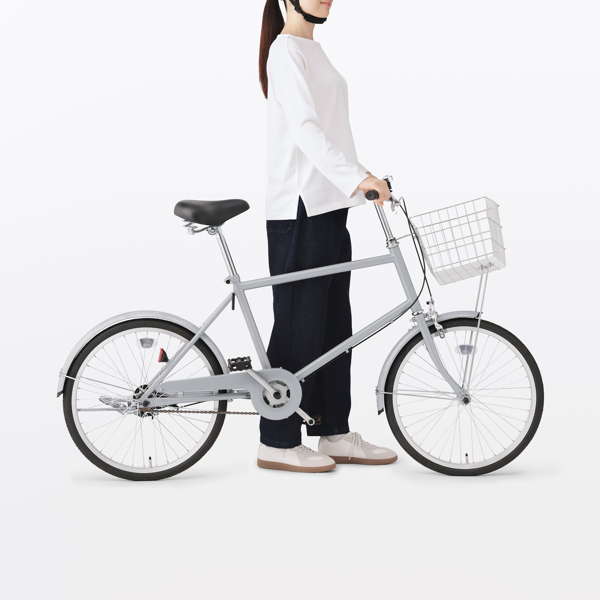 グレー シティサイクル 前部バスケット付き 宅送】20型自転車 グレー バスケット付 | 無印良品