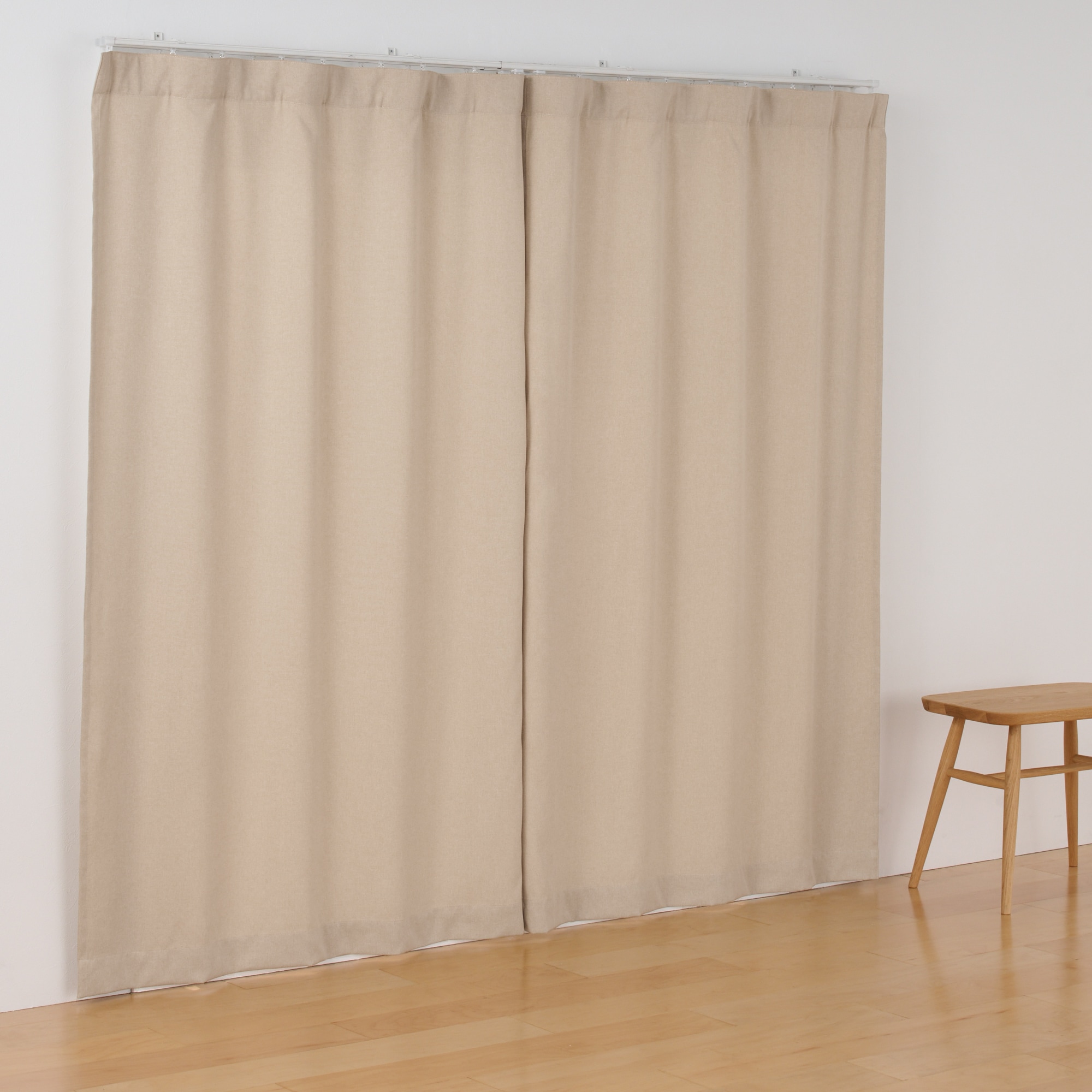 コットンライク平織ノンプリーツカーテン