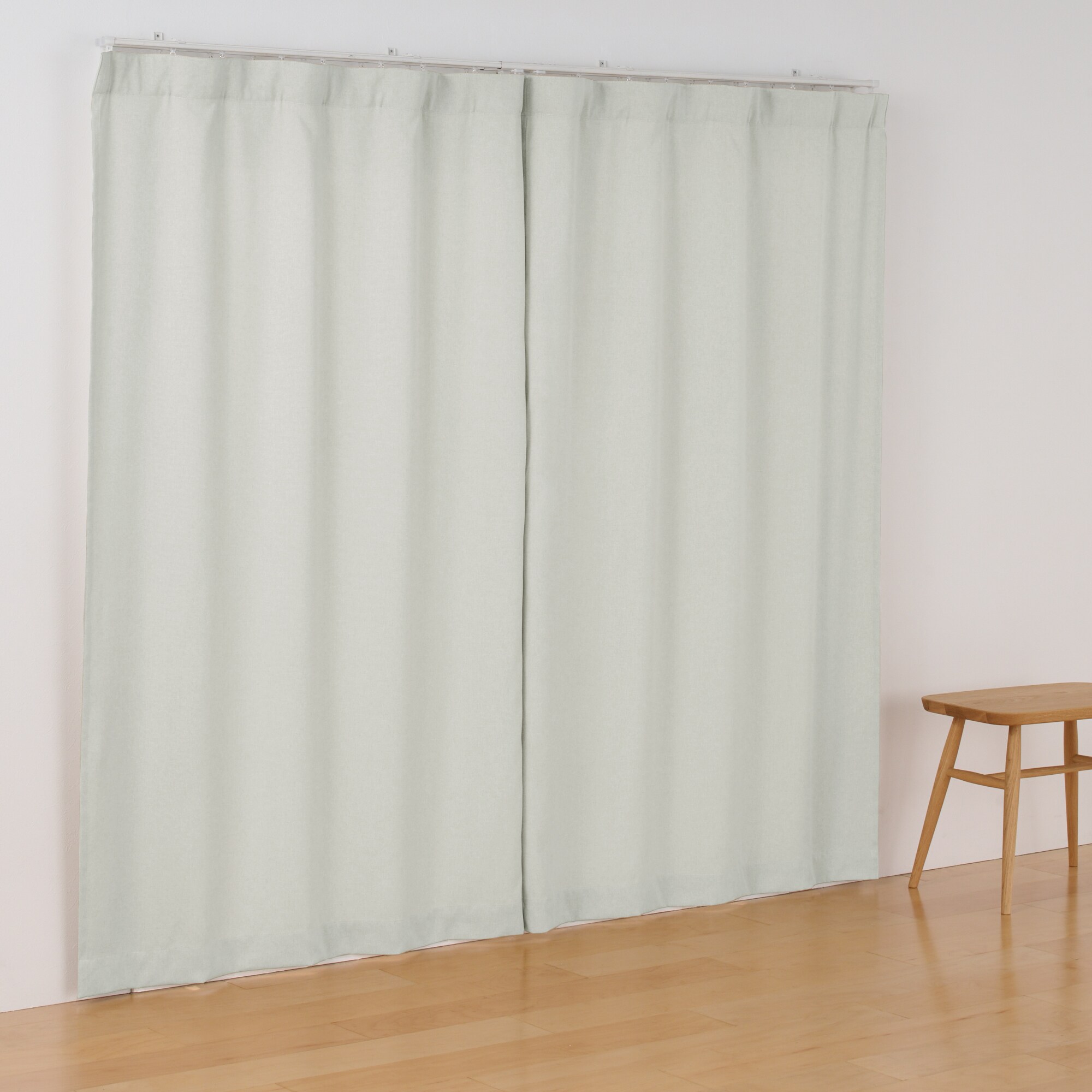 コットンライク平織ノンプリーツカーテン