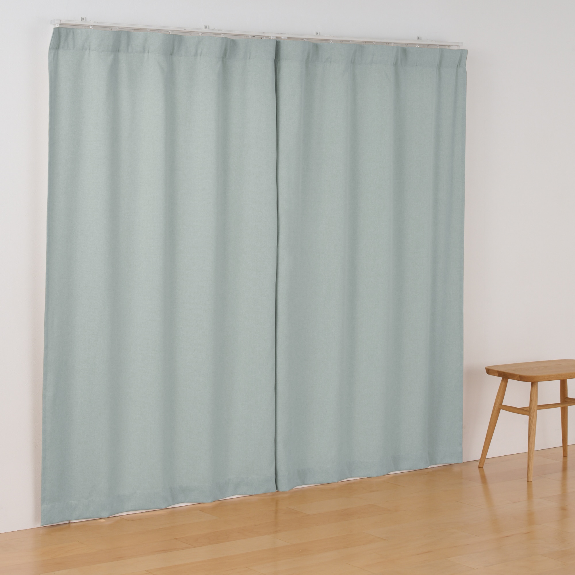 コットンライク平織ノンプリーツカーテン