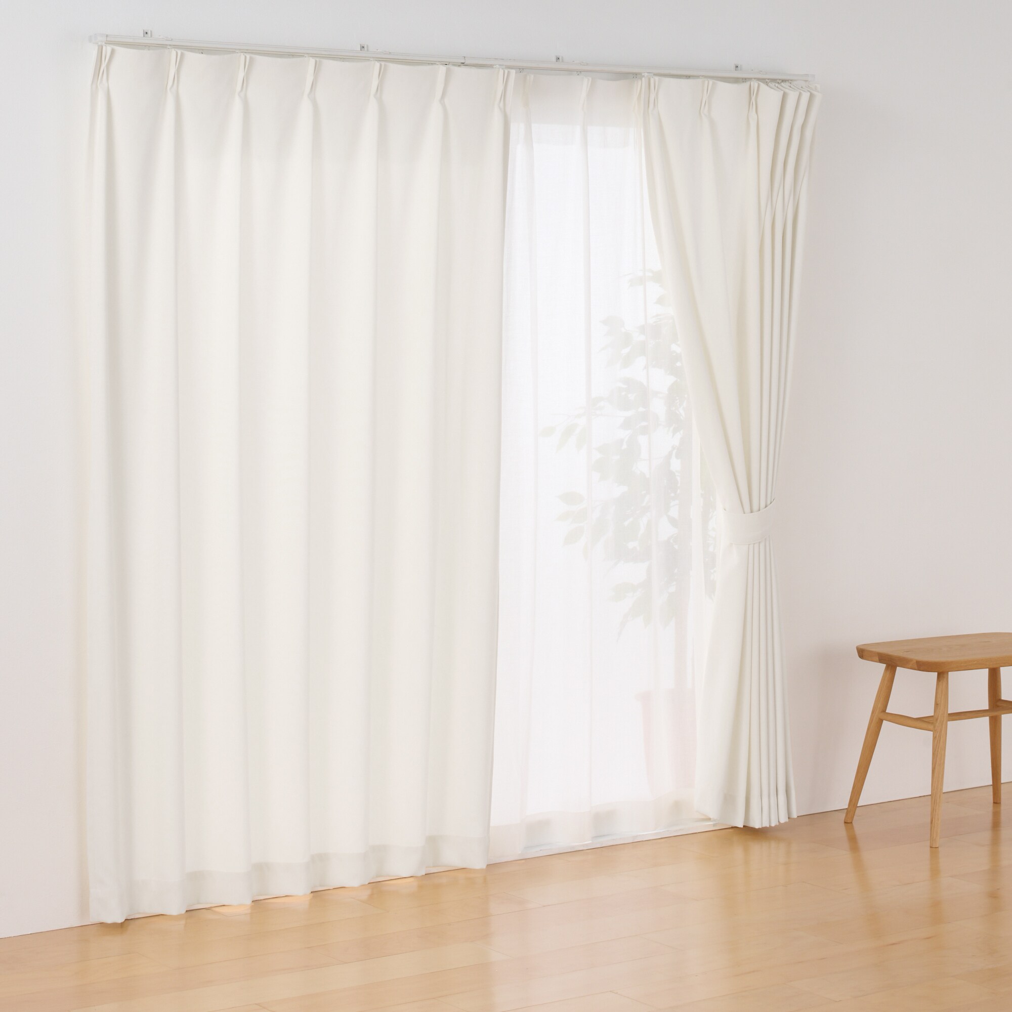 コットンライク平織プリーツカーテン