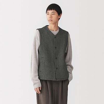 【９月中旬発売予定】紳士　木の実から作ったカポック混ノーカラーベスト