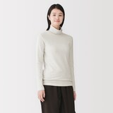 婦人　起毛フライス編みタートルネック長袖Ｔシャツ