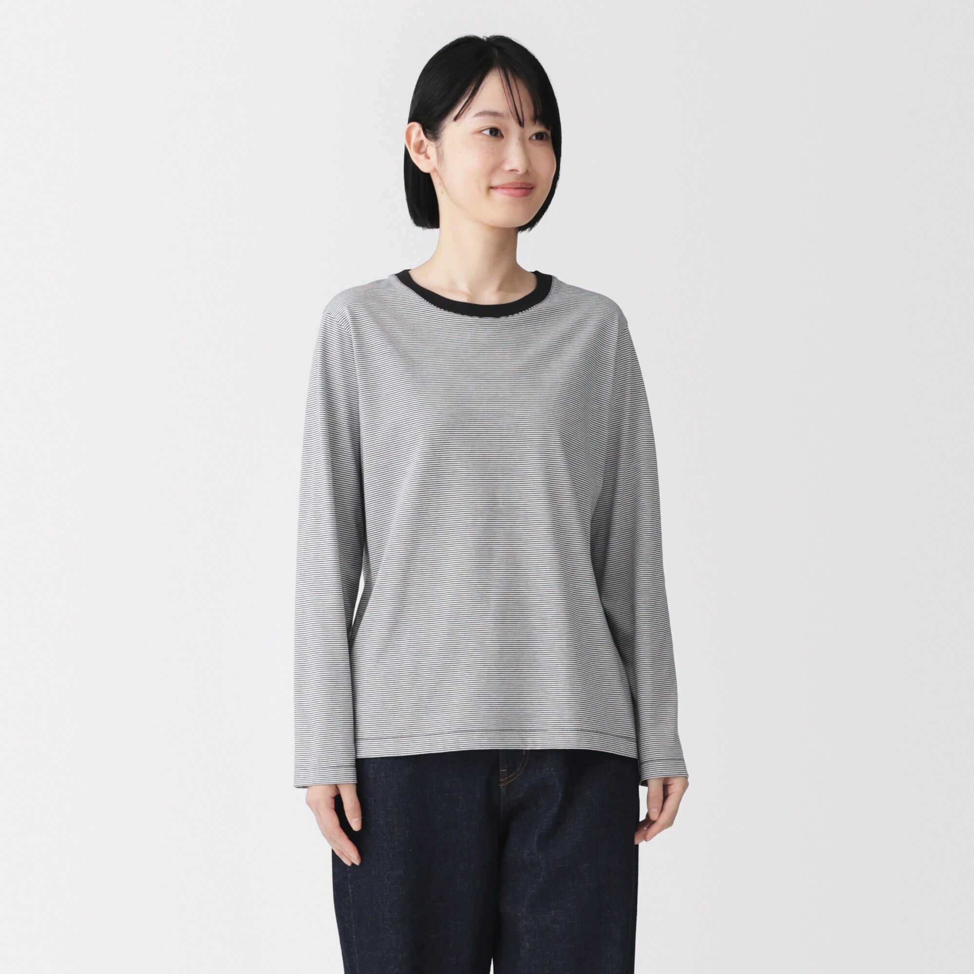 婦人　天竺編みクルーネック長袖Ｔシャツ