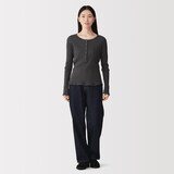 婦人　透かし柄ヘンリーネック長袖Ｔシャツ