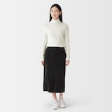 婦人　カシミヤ混リブ編みタートルネック長袖Ｔシャツ