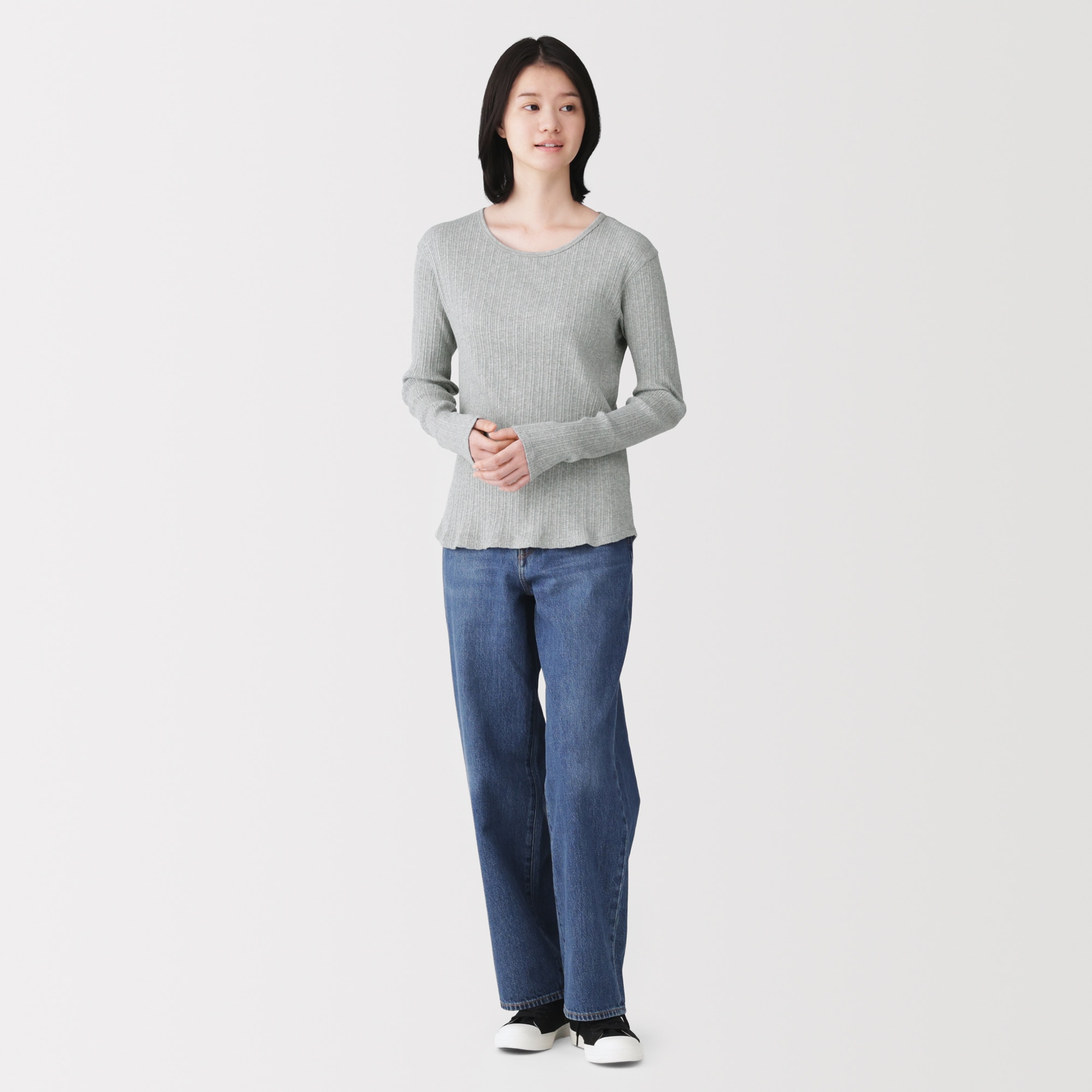婦人　透かし柄クルーネック長袖Ｔシャツ