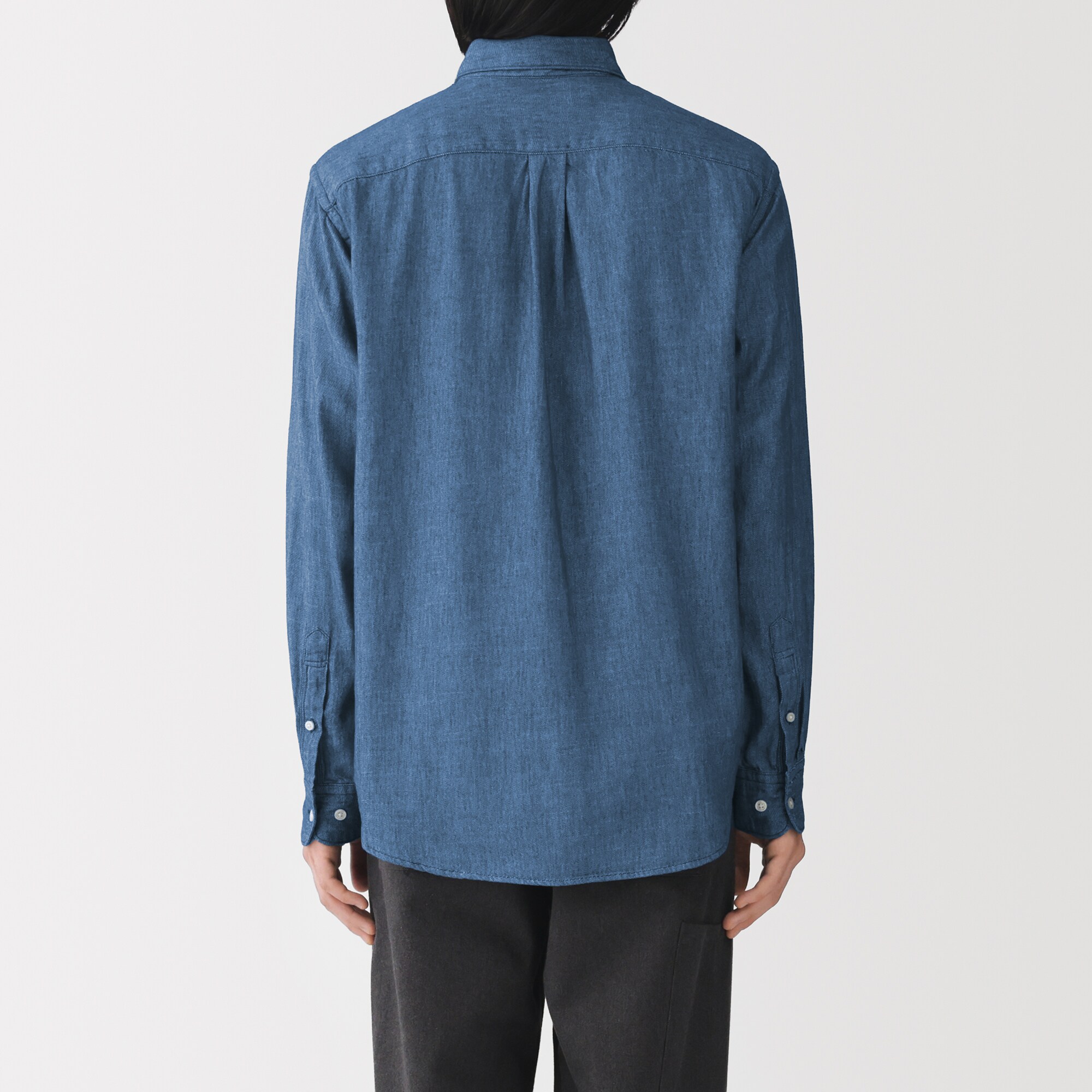 紳士　デニムシャツ