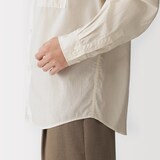 紳士　なめらか　スタンドカラー長袖シャツ