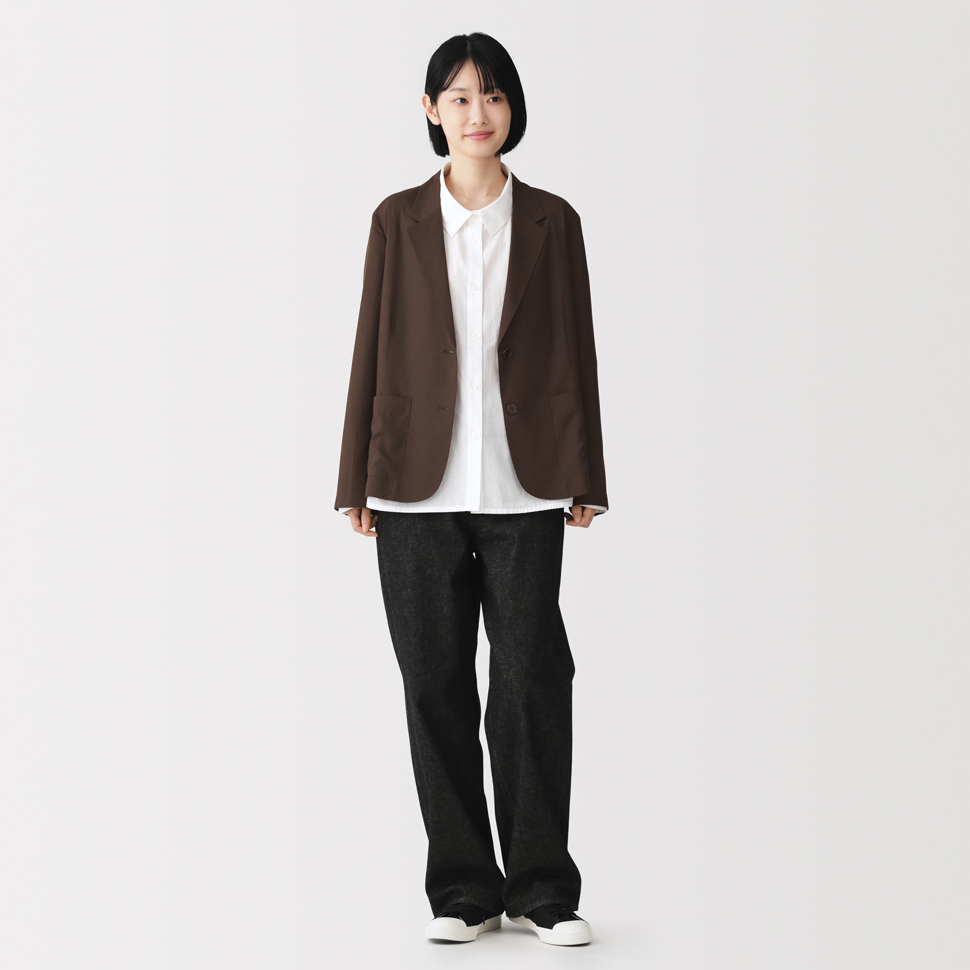 婦人　なめらか　シャツジャケット