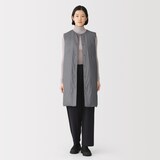 婦人　軽量ダウンポケッタブルノーカラーロングベスト