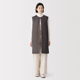 婦人　軽量ダウンポケッタブルノーカラーロングベスト