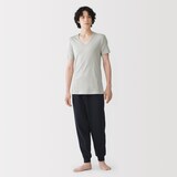紳士　さらっと綿　Ｖネック半袖Ｔシャツ（ＯＳ）