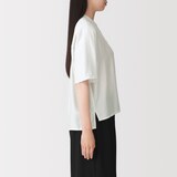 婦人　なめらか　五分袖ブラウス