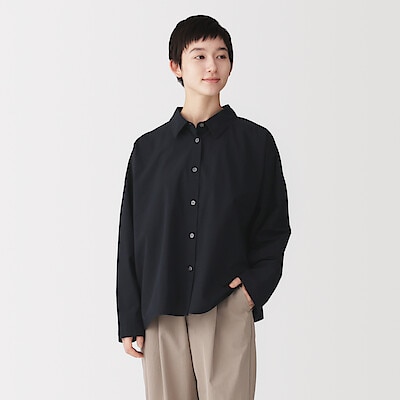 婦人　まっすぐ仕立てた　長袖シャツ