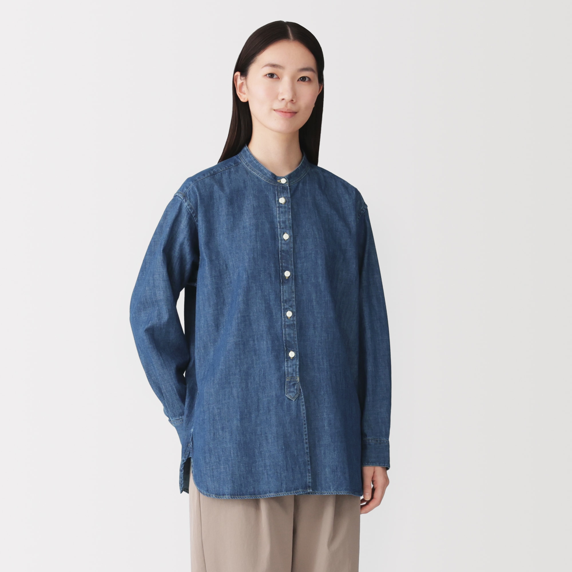 婦人 洗いざらし デニム スタンドカラー長袖ロングシャツ | 無印良品
