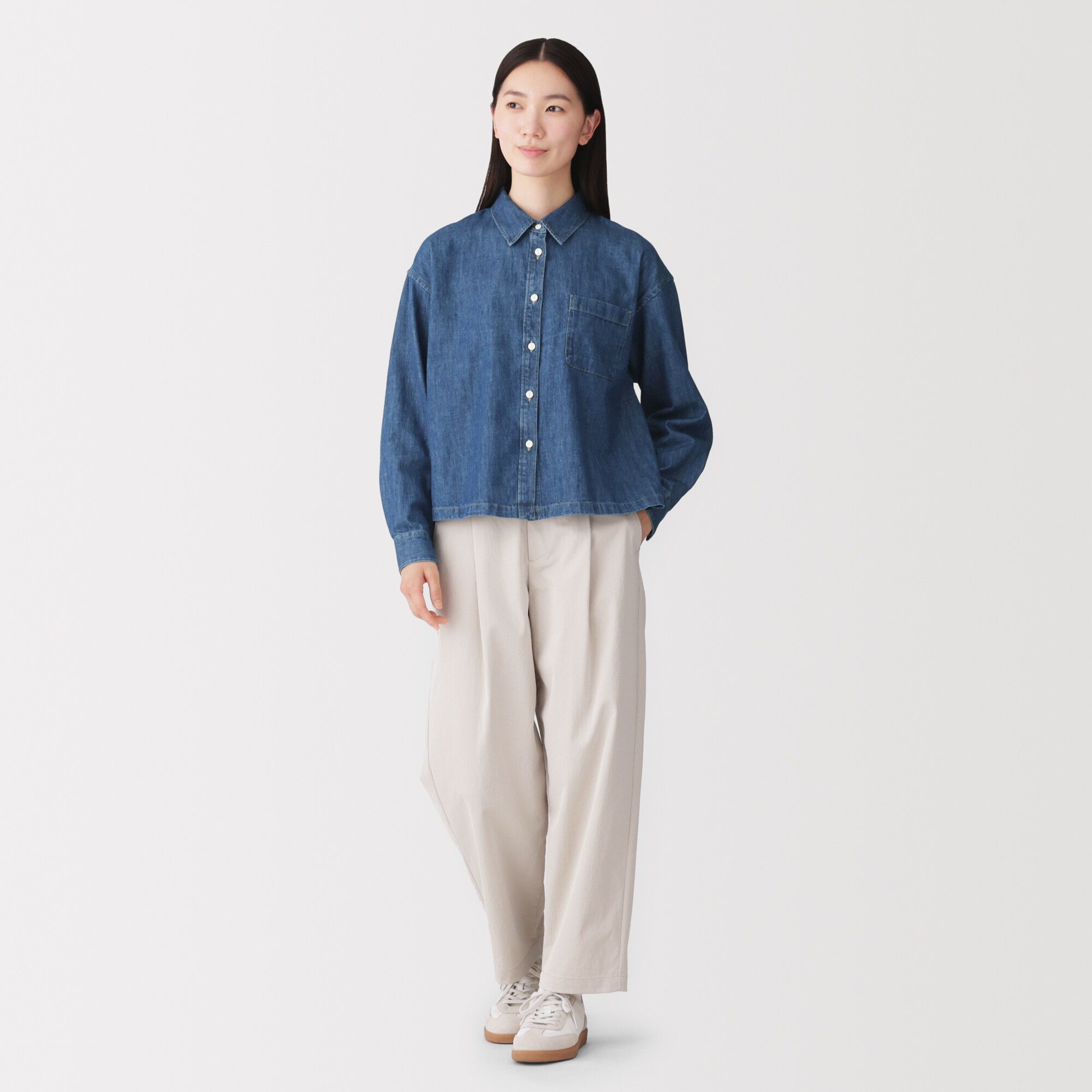 婦人　洗いざらし　デニム　ショート丈長袖シャツ