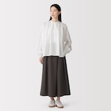 婦人　まっすぐ仕立てたブラウス