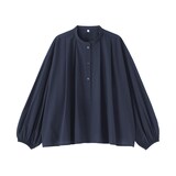 婦人　まっすぐ仕立てたブラウス