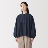 婦人　まっすぐ仕立てたブラウス