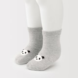 ベビー　足なり直角　自分で履く靴下（３足組）