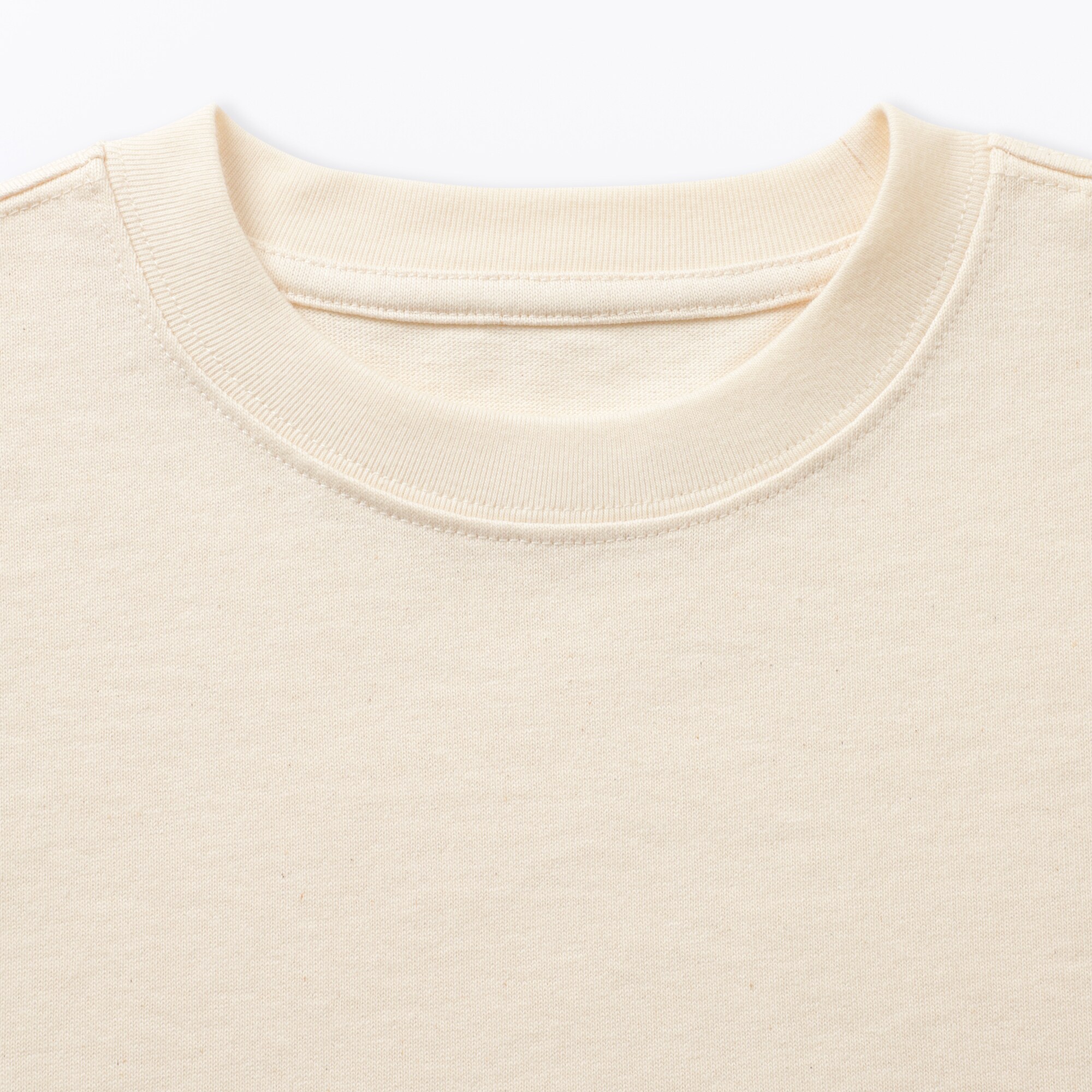キッズ　見守りポケット付きクルーネック七分袖Ｔシャツ