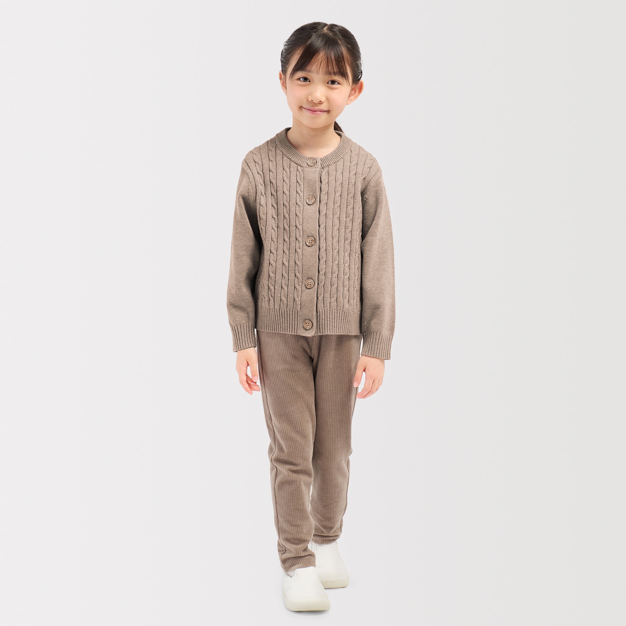 キッズ　洗えるニットクルーネックカーディガン