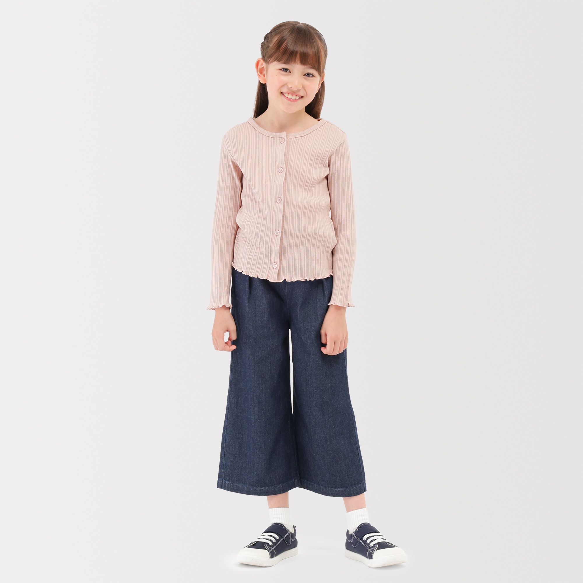 キッズ　透かし柄クルーネックカーディガン