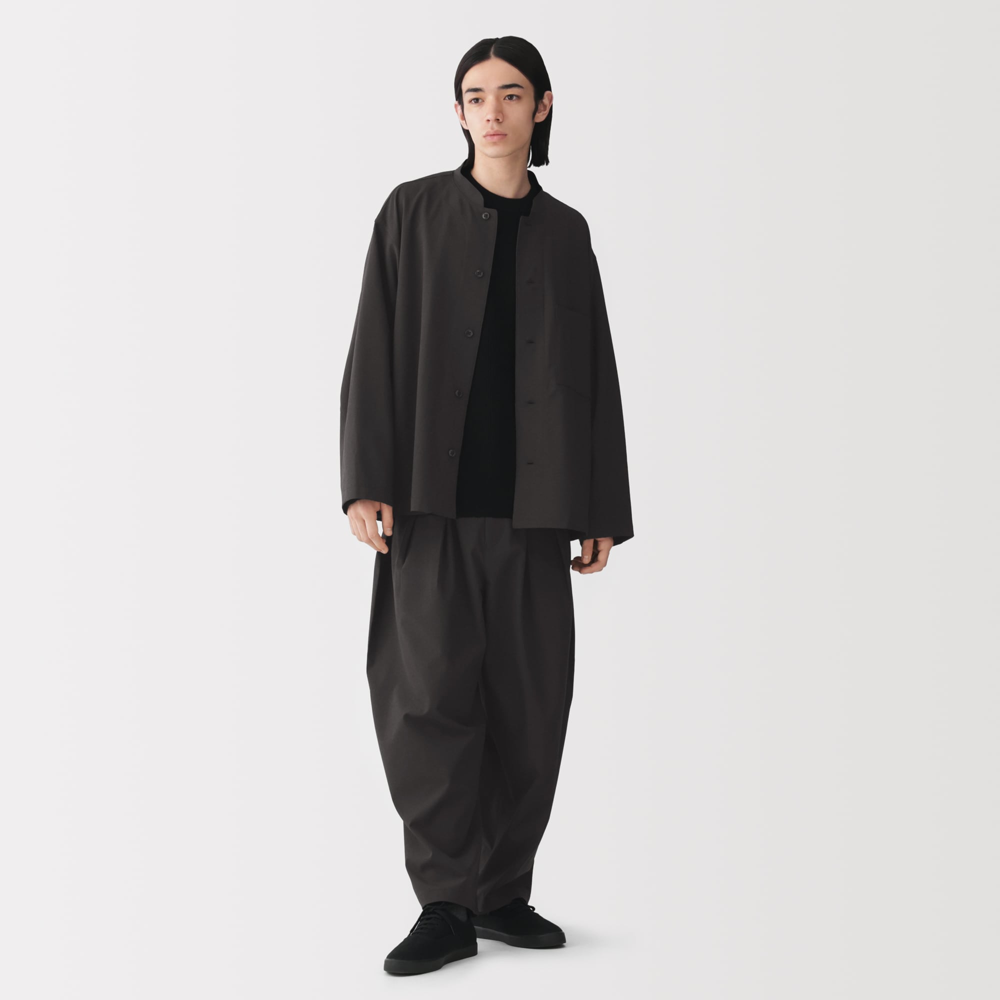紳士　まっすぐ仕立てた　はかまパンツ