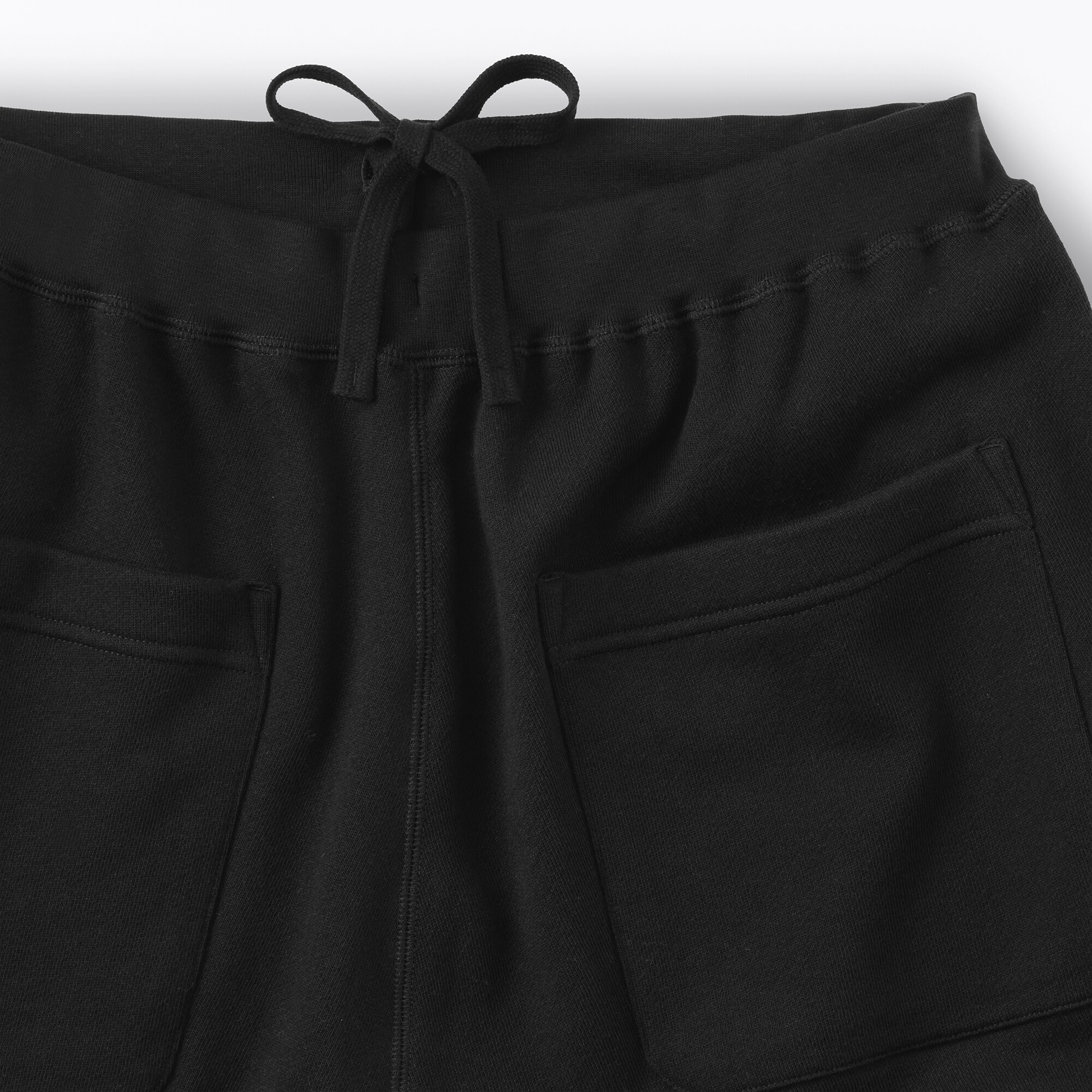 紳士　昔ながらの製法で編み立てたスウェットパンツ