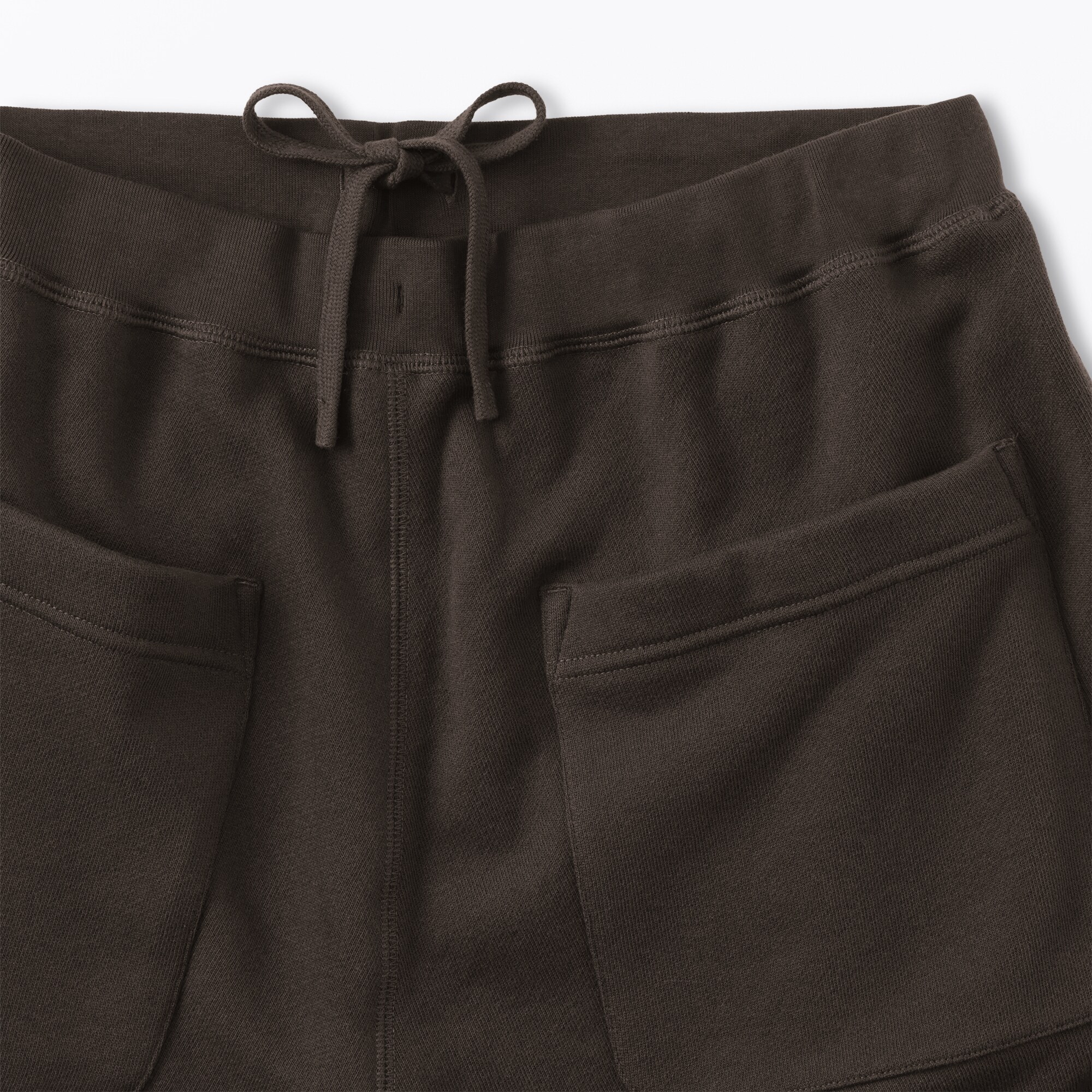 紳士　昔ながらの製法で編み立てたスウェットパンツ