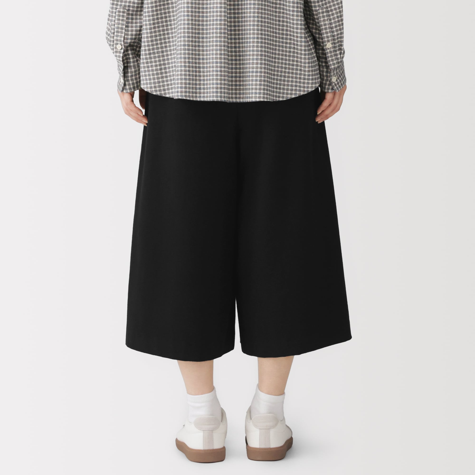 婦人　起毛ジャージー　クロップドパンツ