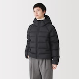 婦人　軽量ダウンポケッタブルフード付きジャケット