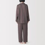 婦人　なめらかサテン　長袖パジャマ