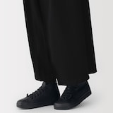 婦人　レザーミドルカットスニーカー