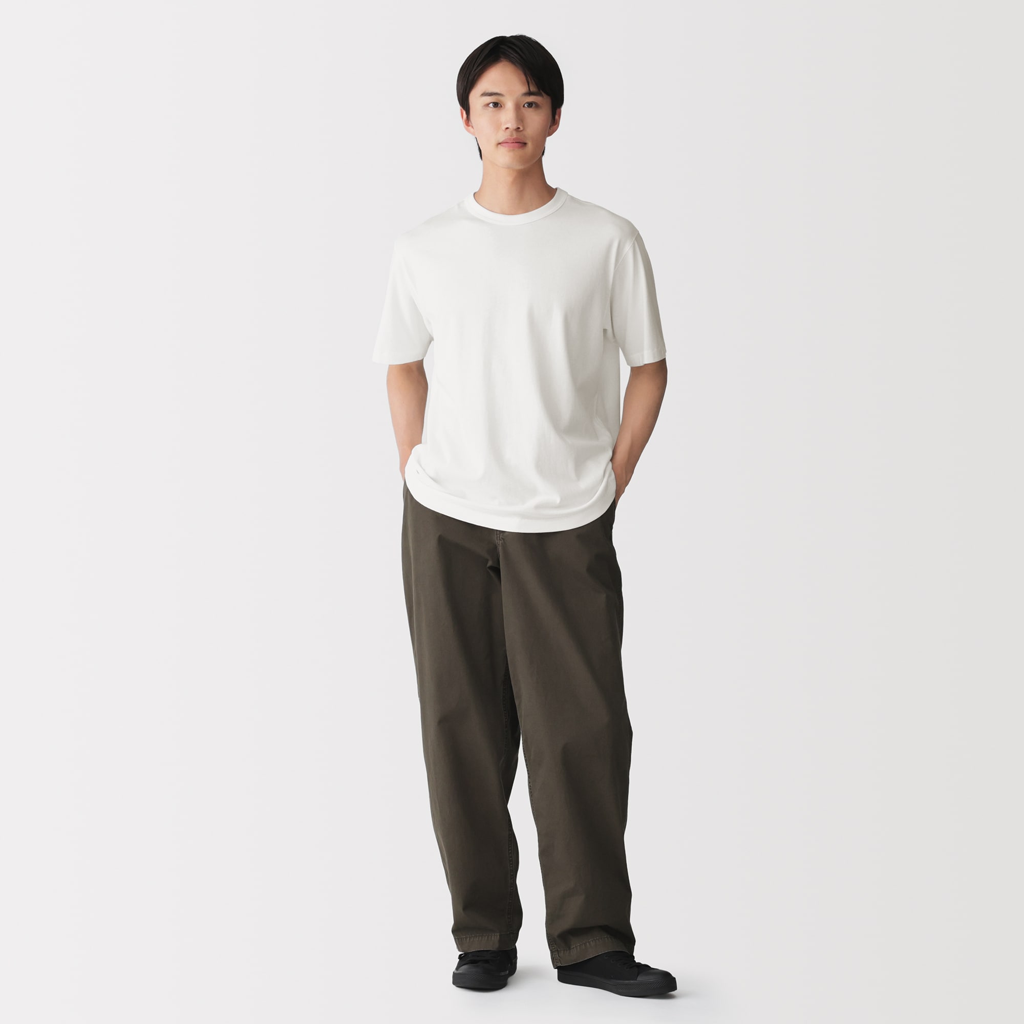 紳士　昔ながらの製法で編み立てたクルーネック半袖Ｔシャツ