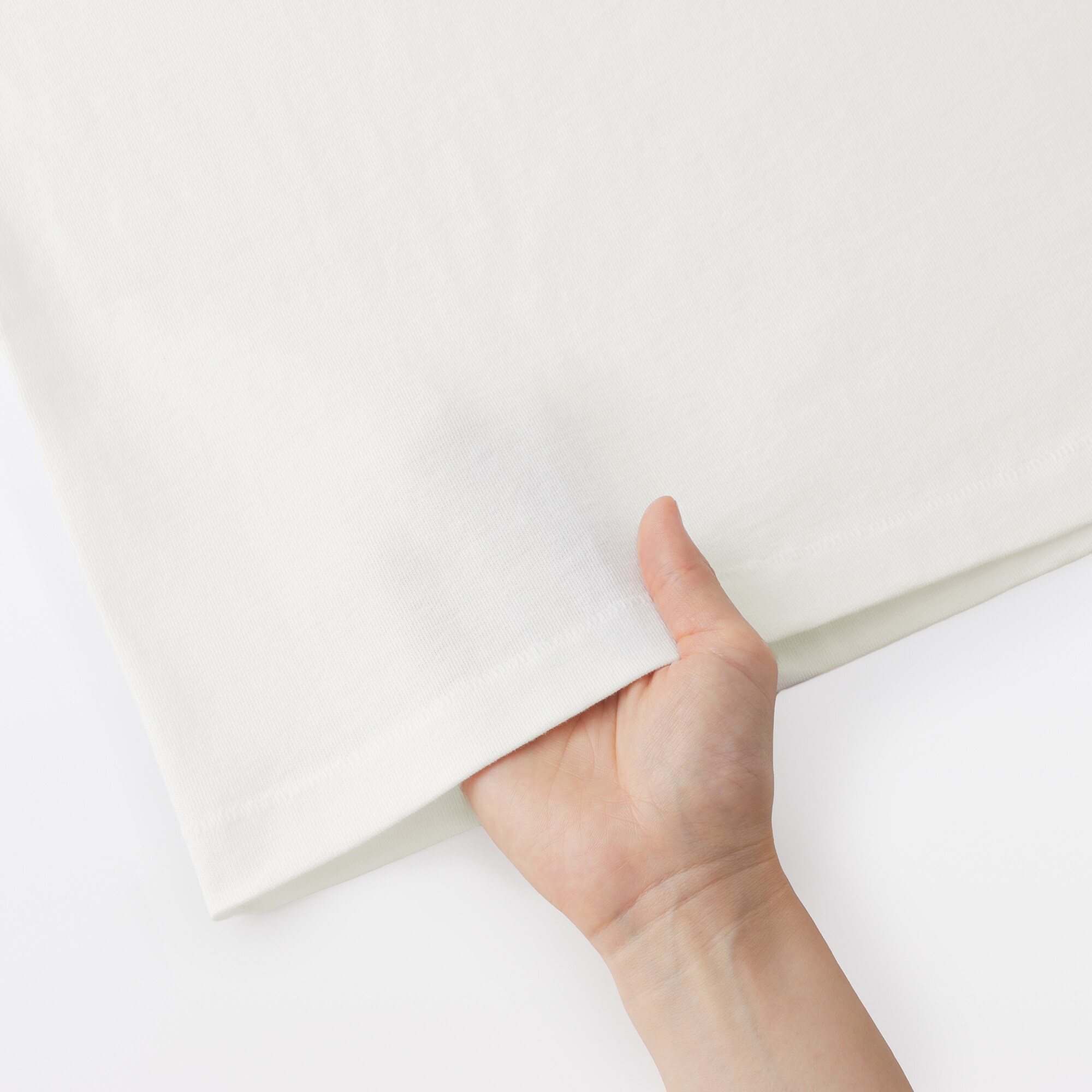 紳士　昔ながらの製法で編み立てたクルーネック半袖Ｔシャツ