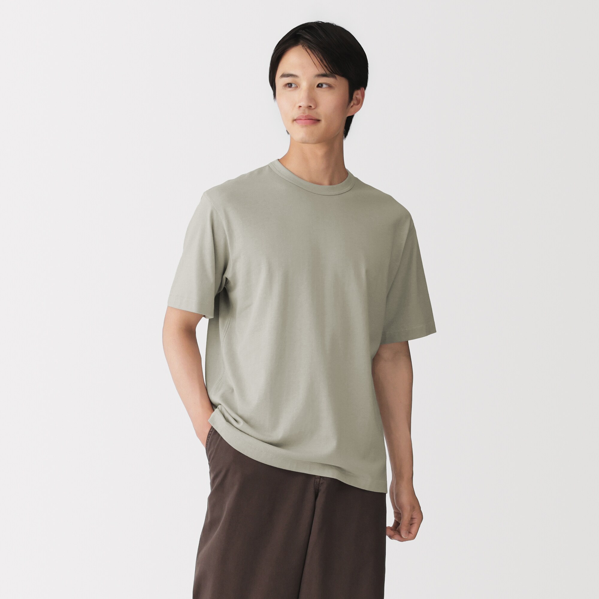 紳士　昔ながらの製法で編み立てたクルーネック半袖Ｔシャツ