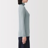 婦人　シアータートルネック長袖Ｔシャツ