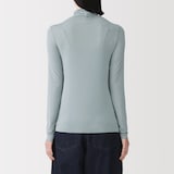 婦人　シアータートルネック長袖Ｔシャツ