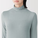 婦人　シアータートルネック長袖Ｔシャツ