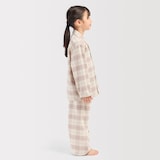 キッズ　脇に縫い目のない　フランネル　長袖パジャマ