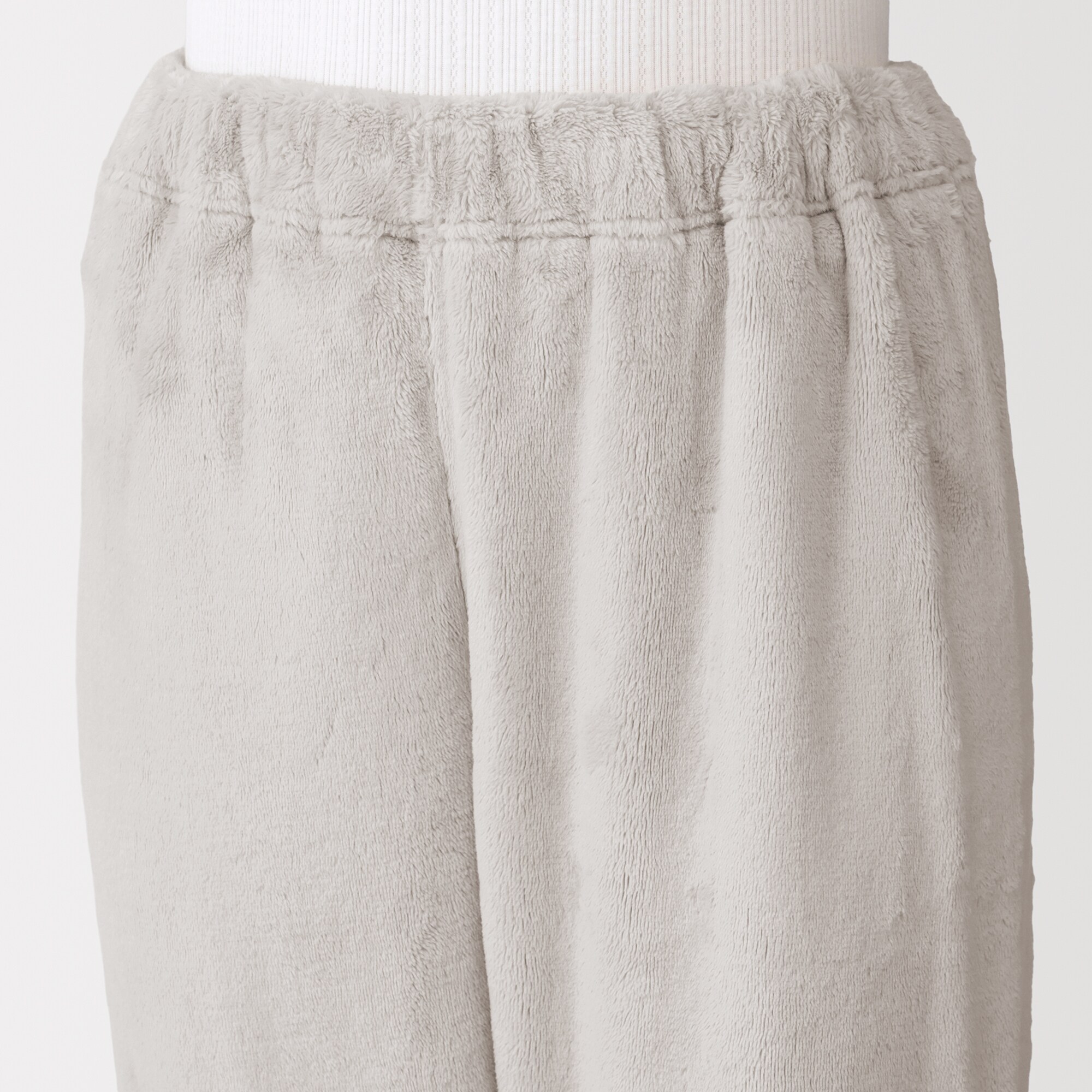 婦人　静電気が起きにくい　着る毛布パジャマ