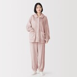 婦人　静電気が起きにくい　着る毛布パジャマ