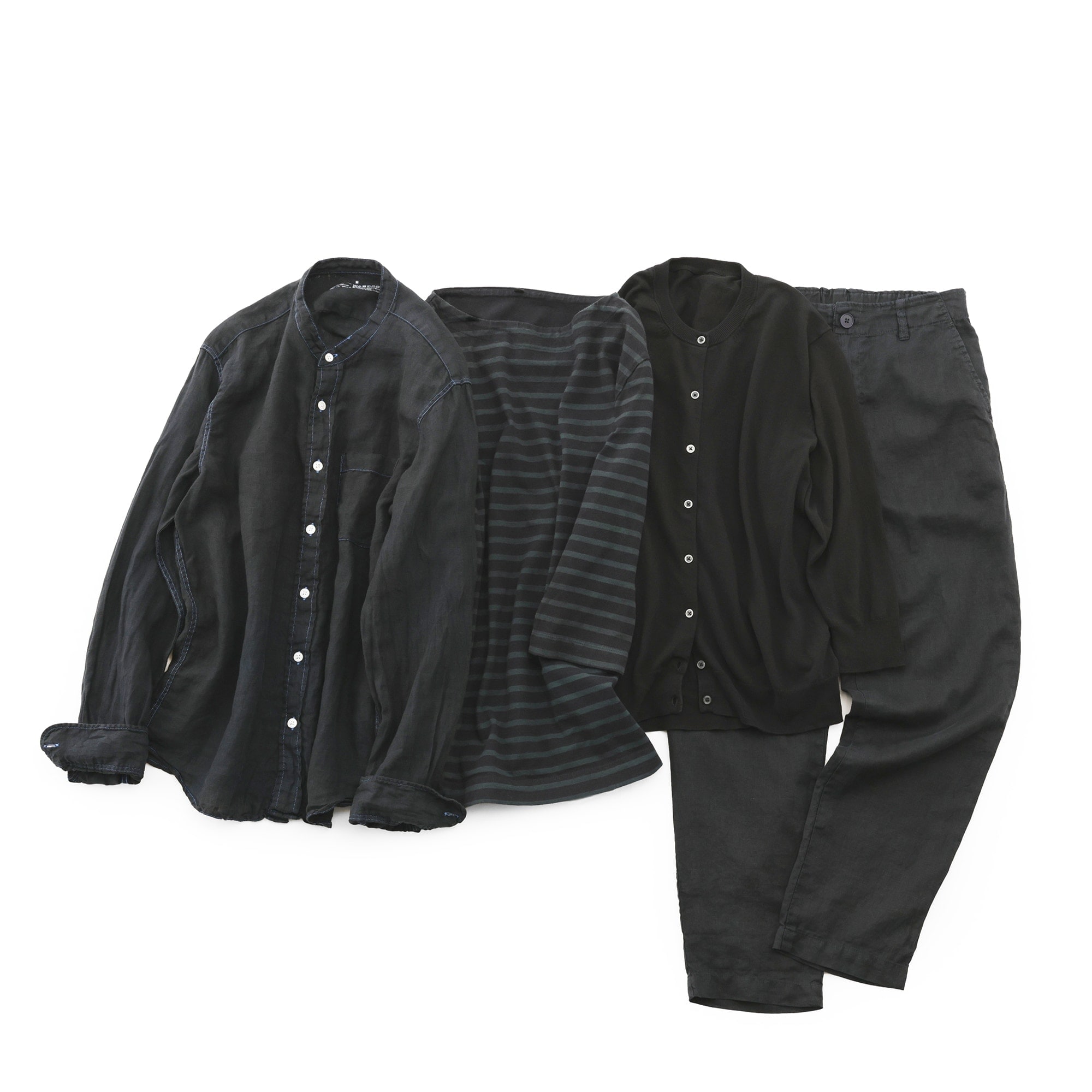 染めなおした服　ボトムス　黒