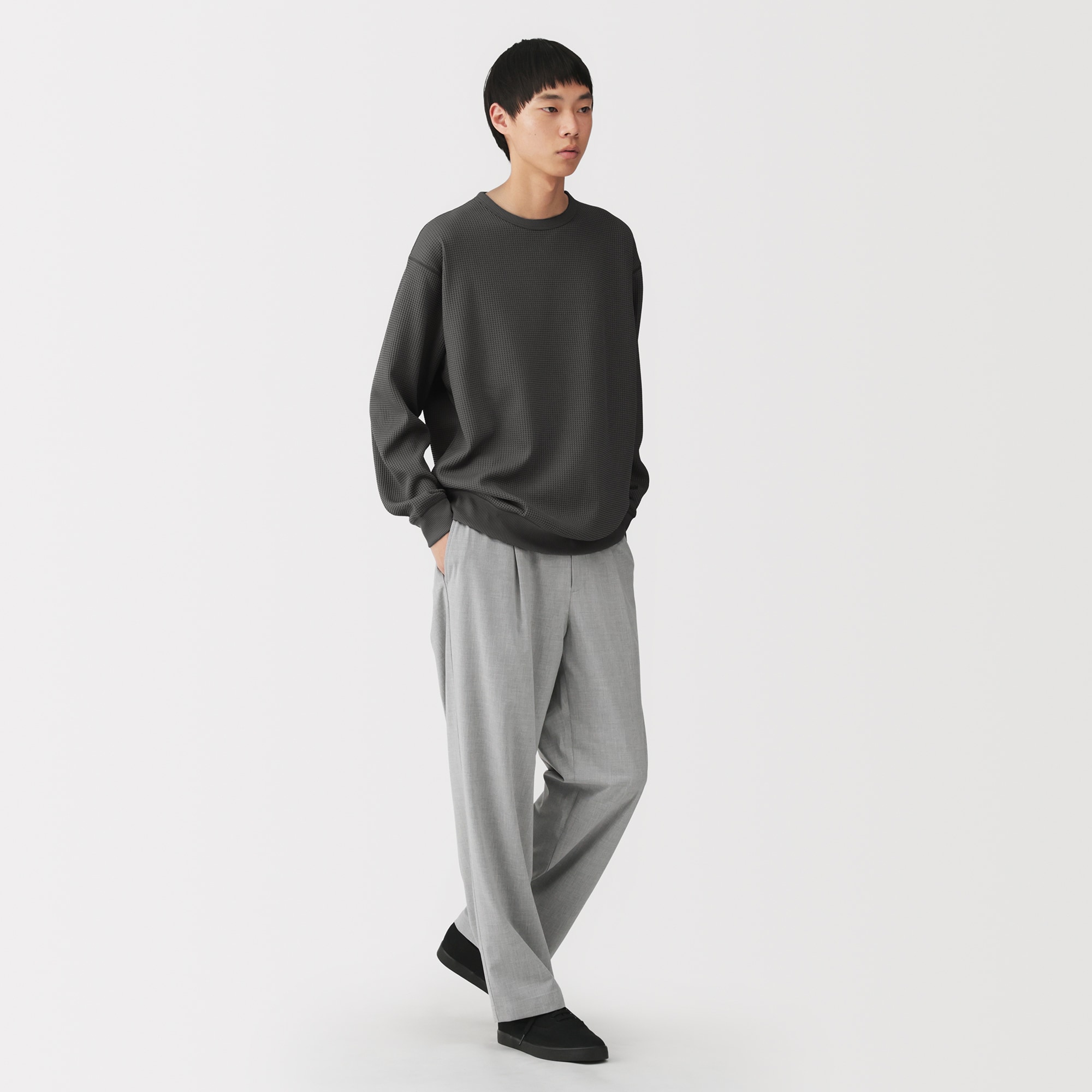 紳士　素材に還るワッフル編みクルーネック長袖Ｔシャツ